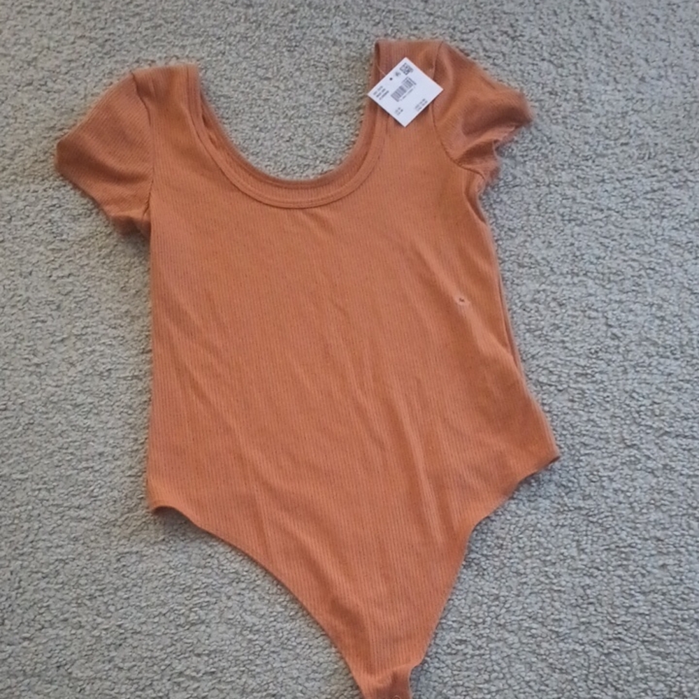 American Eagle Rusty Orange Ribbed Bodysuit.